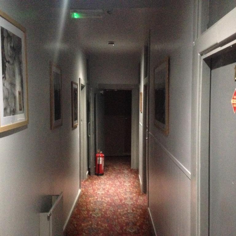 Peek-A-Booze - Budget Hotel - Adults Only Blackpool Exterior foto