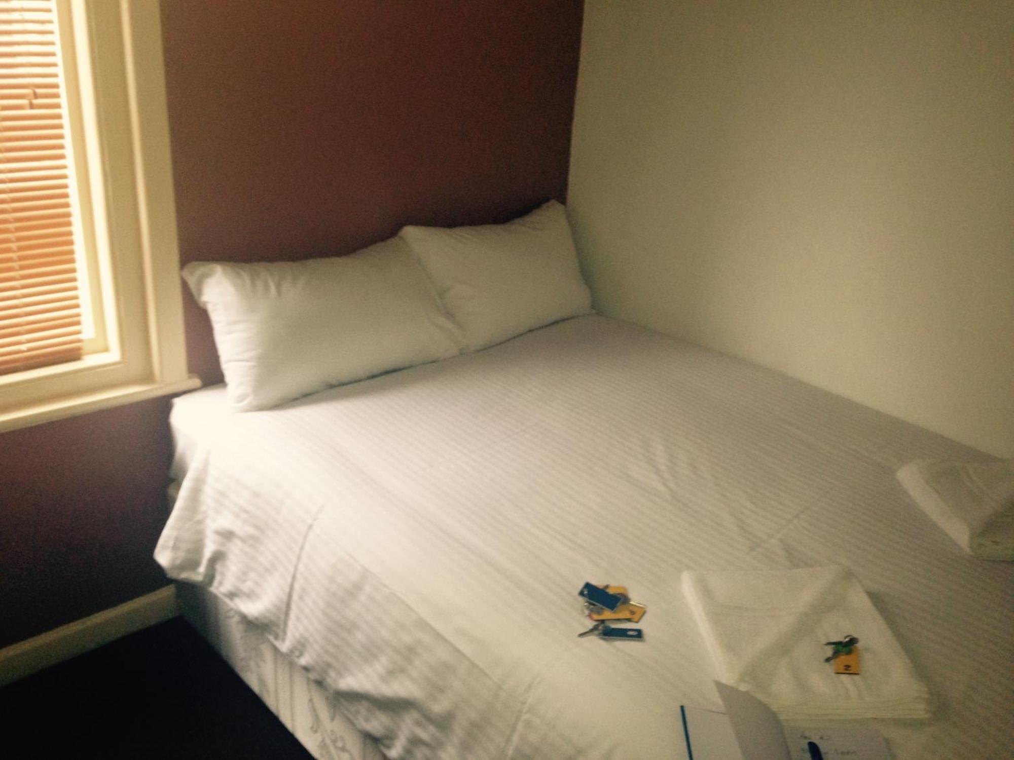 Peek-A-Booze - Budget Hotel - Adults Only Blackpool Exterior foto